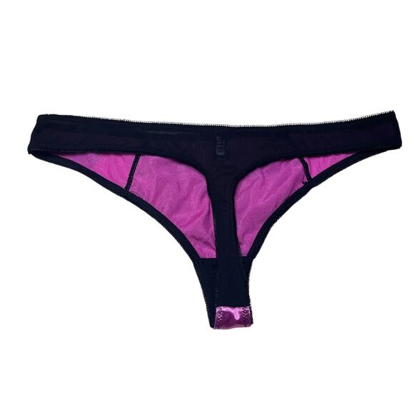 Frederick's of Hollywood Lux Lace Over Satin Thong Panty Crocus / Black Size 1X - Picture 2 of 4